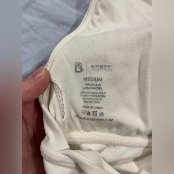 Buff bunny sports bra - Picture 3 of 4